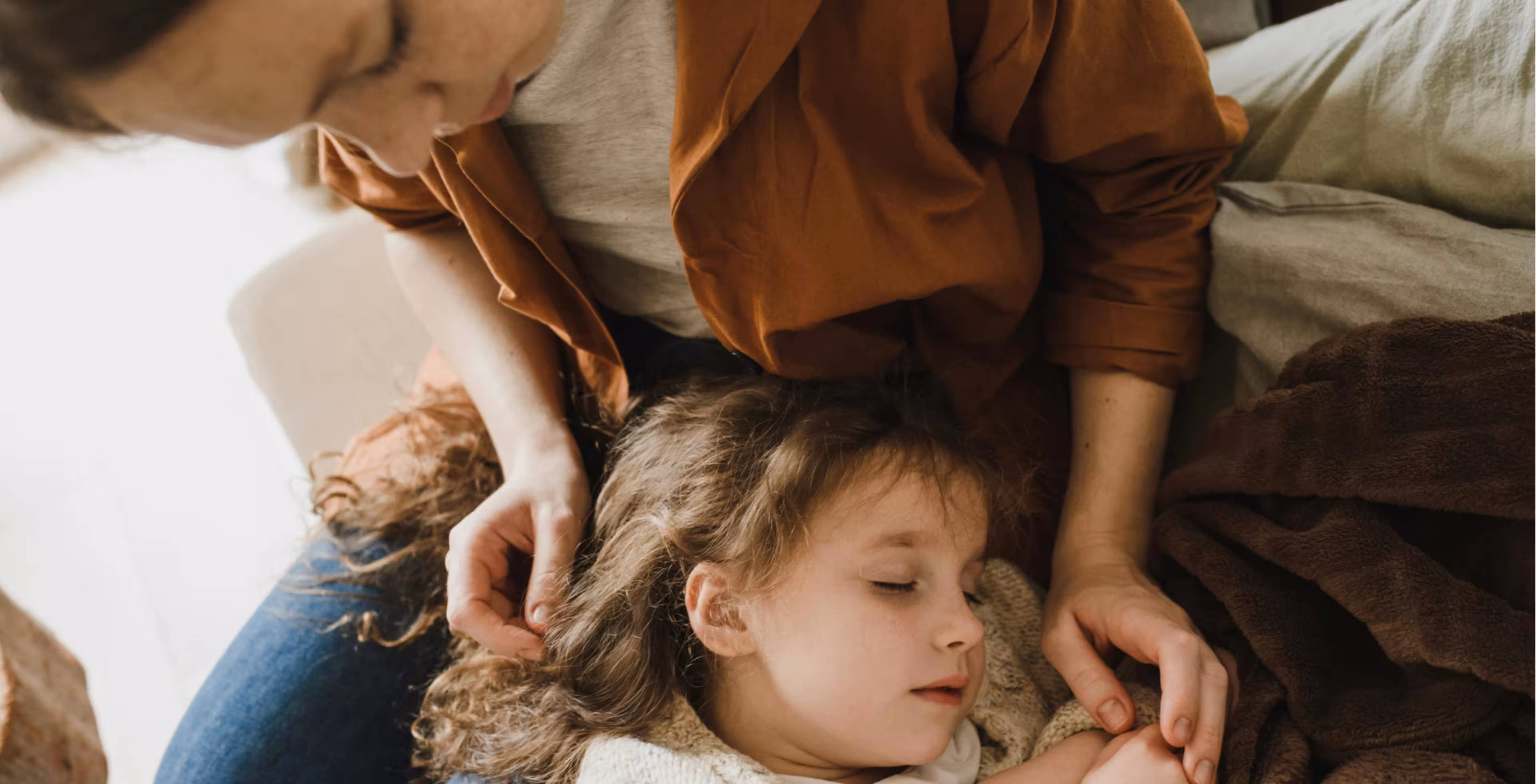 Pýtate sa pediatričky: Ako pomôcť dieťaťu pri hnačke a zvracaní?