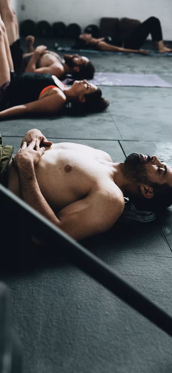 Základné cviky na spevnenie chrbta, radí fyzioterapeut